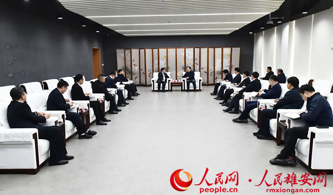 張國華與航天宏圖信息技術(shù)股份有限公司董事長王宇翔一行舉行工作座談。劉向陽攝