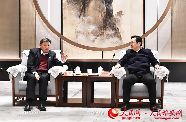 張國華與北京科技大學校長楊仁樹一行舉行工作座談。劉向陽攝