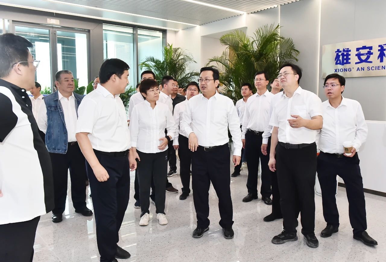 張國(guó)華調(diào)研起步區(qū)、啟動(dòng)區(qū)重點(diǎn)項(xiàng)目工作。劉向陽(yáng)攝